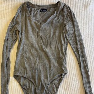 GAP Ribbed Long Sleeve Gray Bodysuit